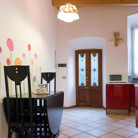 L'antica Abbazia - Duplex In The Historic Center アパート レーザ