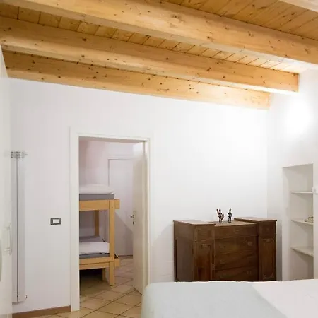 L'antica Abbazia - Duplex In The Historic Center * レーザ